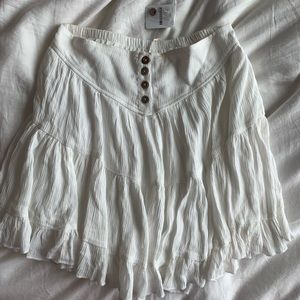 White flowy skirt - Free People